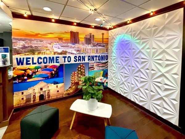 Clarion Pointe Near Medical Center Main image